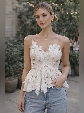 Stone Cold Fox White Lace Peplum Top XS/S Boho Crochet Festival Romantic